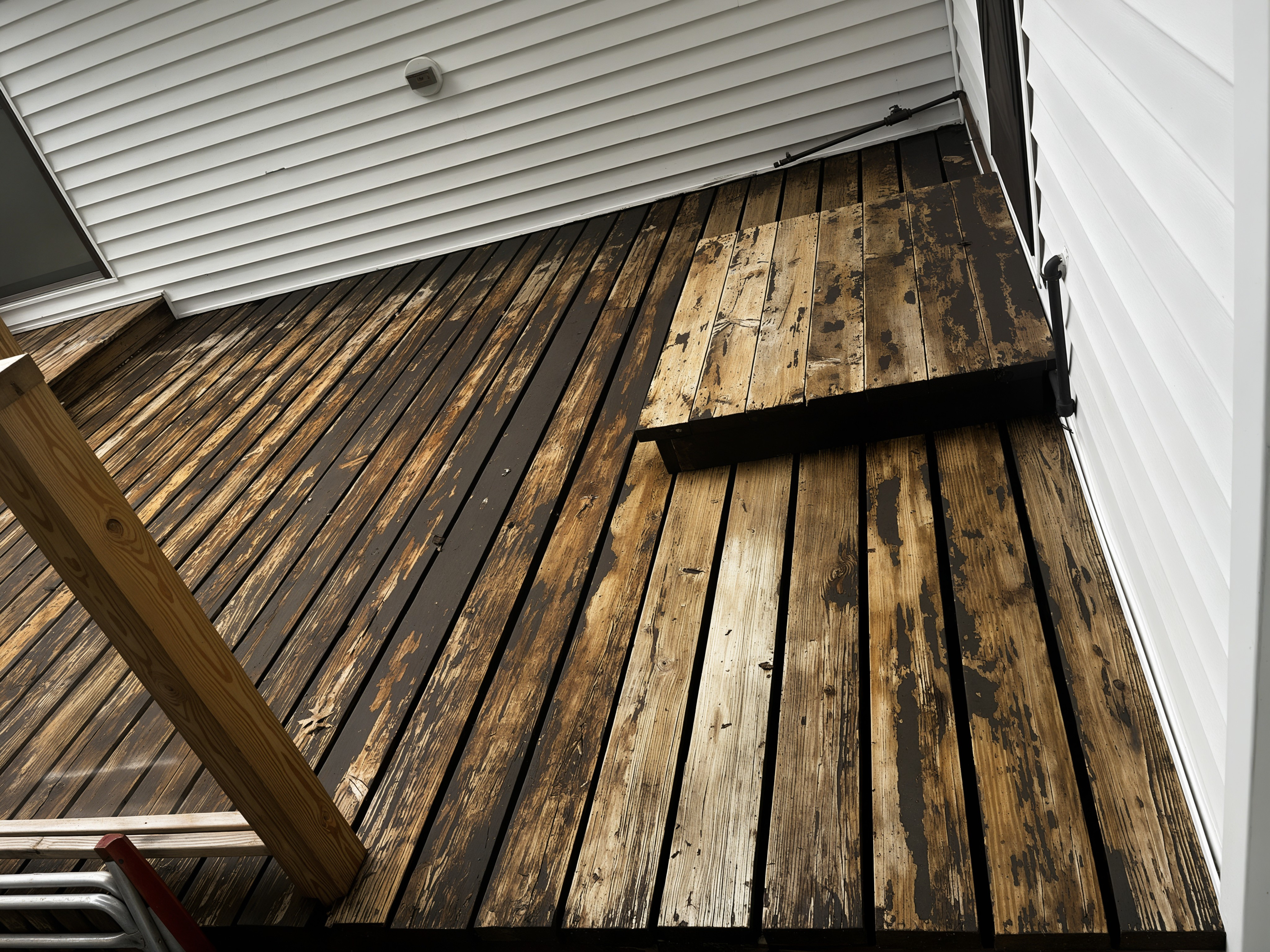 After: large deck planks cleaned